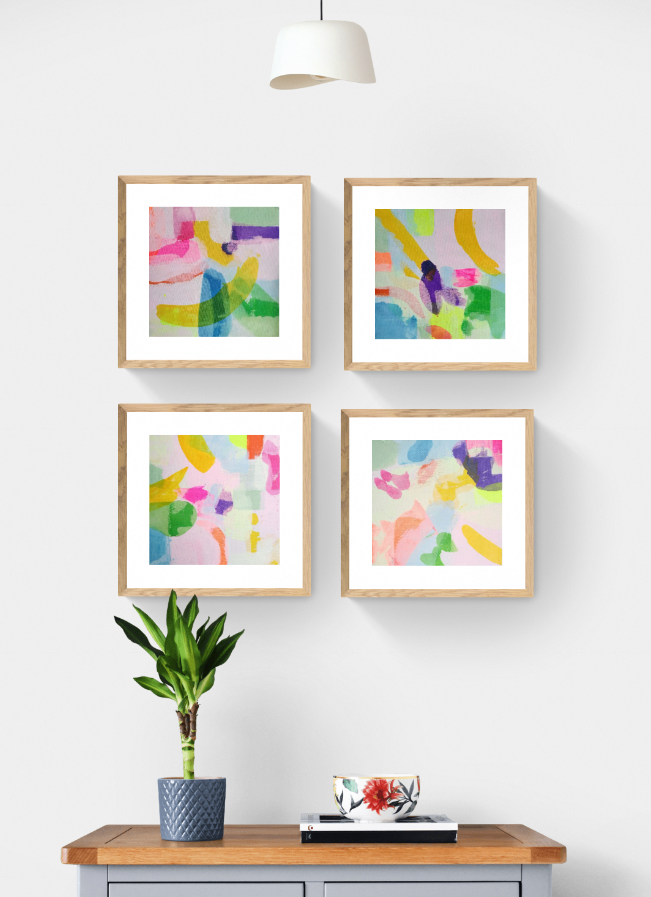 4 Paintings / 4 Gemälde "Smile four times"